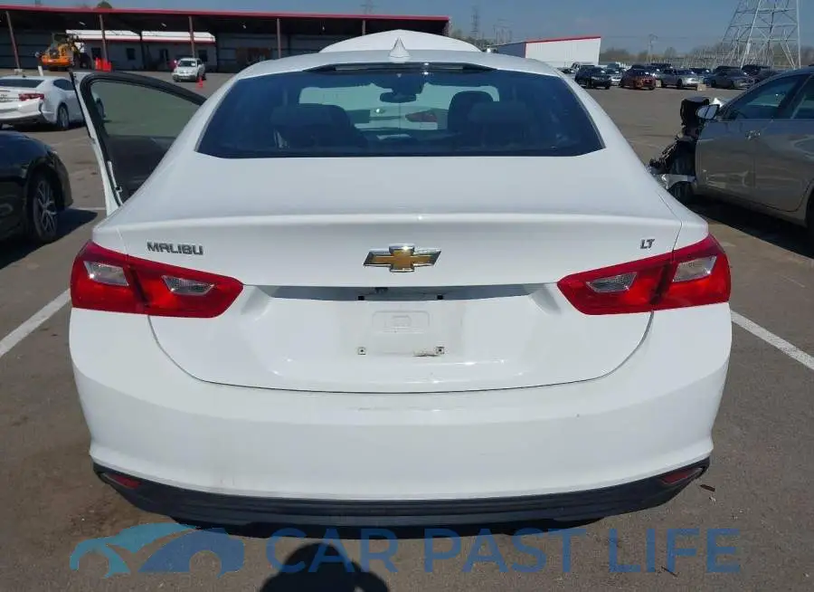 1G1ZD5ST8PF226352# 6