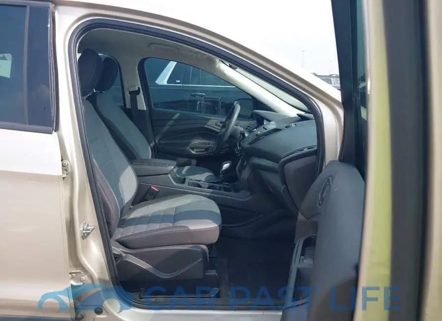 1FMCU0F72JUB10995# 5
