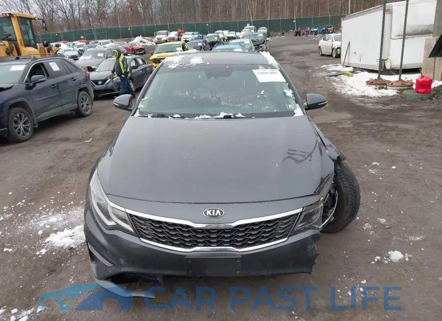 5XXGT4L32KG378079# 11