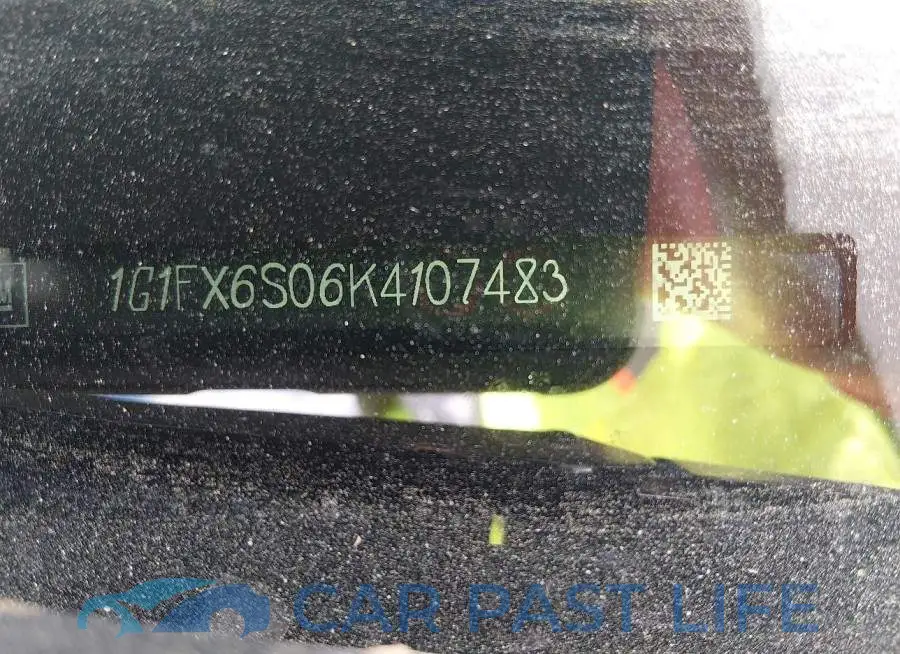 1G1FX6S06K4107483# 9