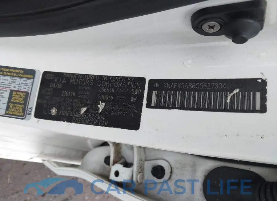 KNAFX5A86G5627304# 9