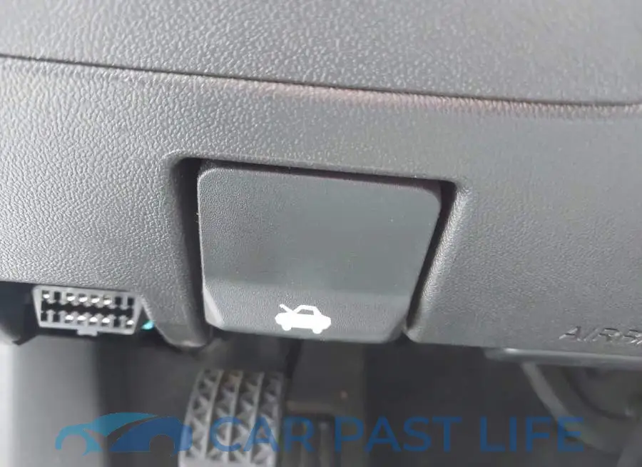 1G1ZC5ST6LF150756# 11