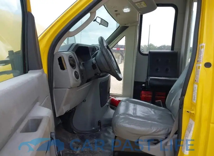 1FDFE4FS5GDC46617# 7