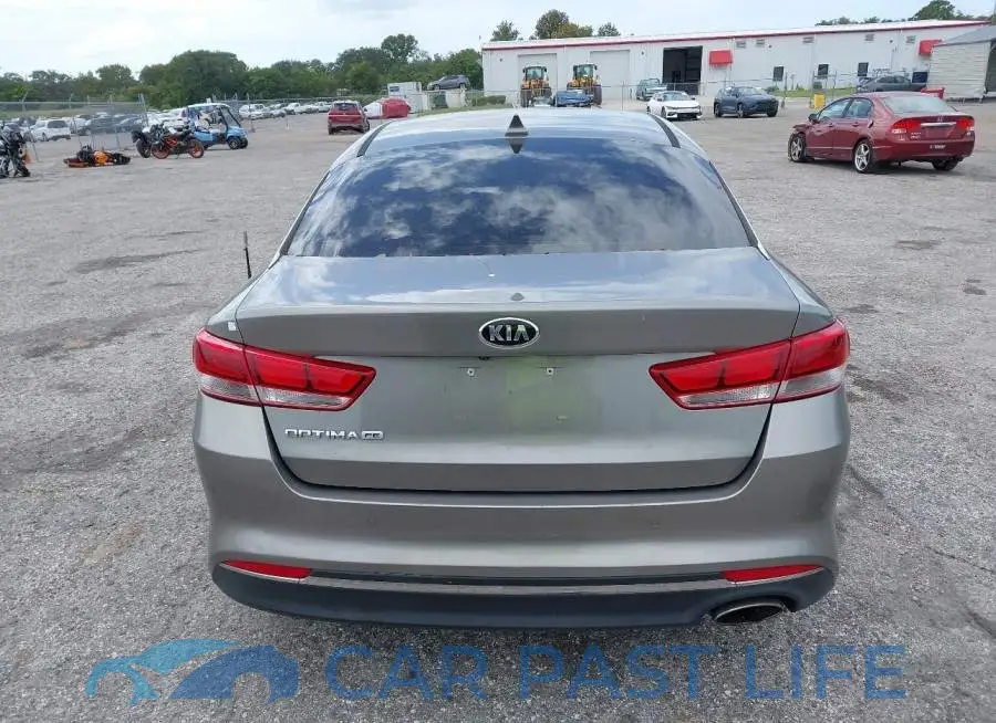 5XXGT4L34JG201225# 16