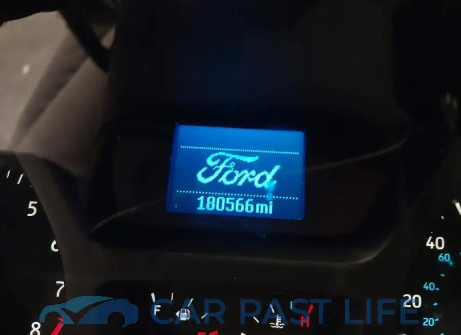 1FTYR2YM9HKA31016# 15