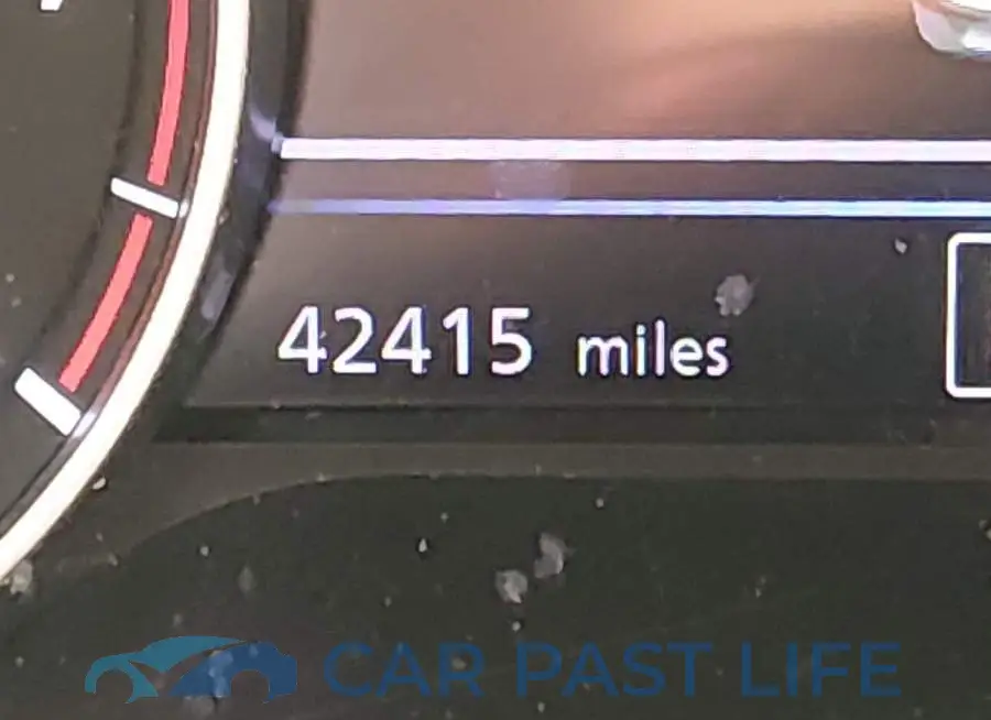 3N1AB8CV8SY215318# 15