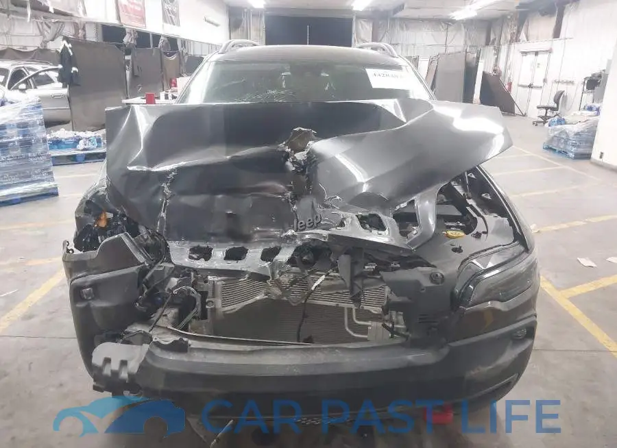 1C4PJMBX8MD214181# 12