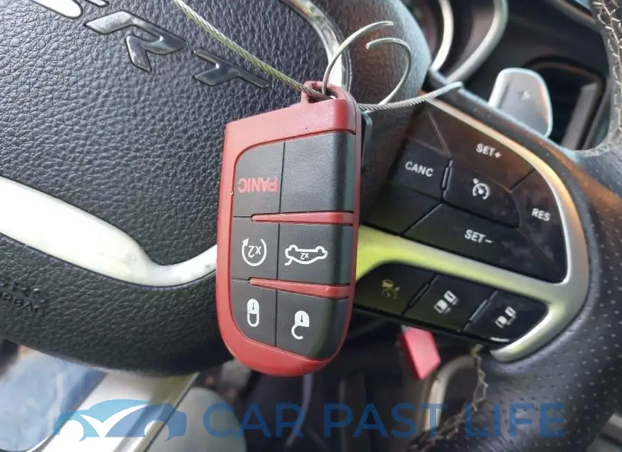 2C3CDZDJ6HH580827# 11