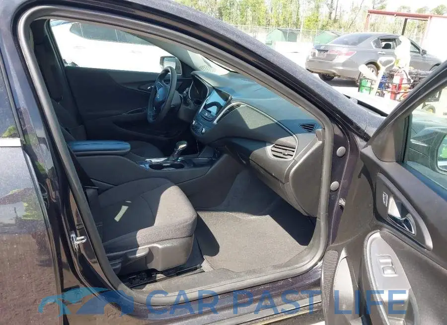 1G1ZD5ST5PF232125# 5