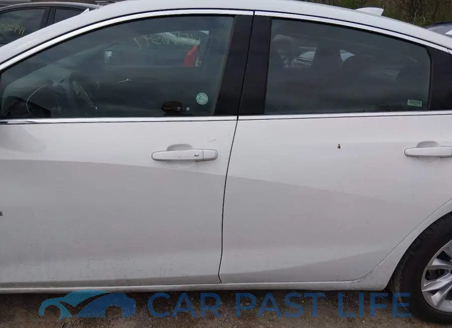 1G1ZD5ST8PF231759# 15