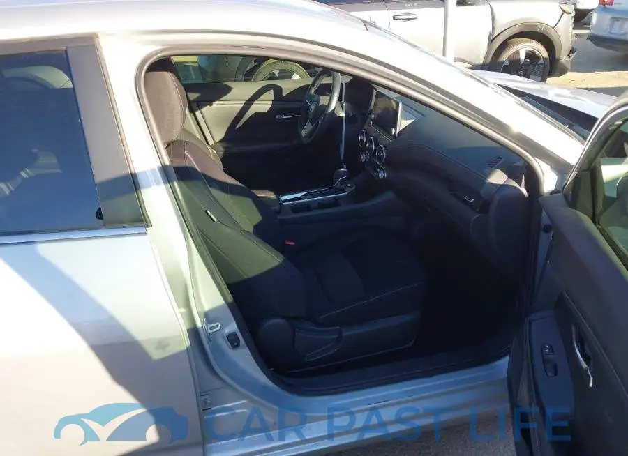3N1AB8CV7NY320257# 5