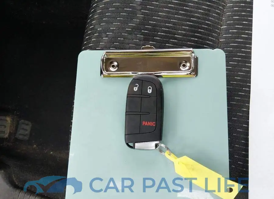 3C4PDCAB0HT525627# 11