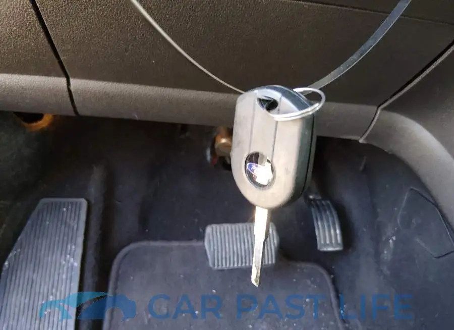 1FMCU9GX2GUA61342# 11