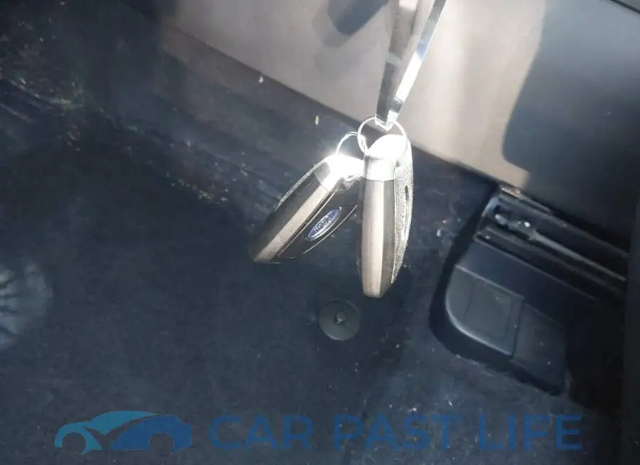 1FMCU9J95LUA49531# 11