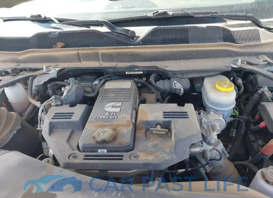 3C6UR5CL1RG335567# 6
