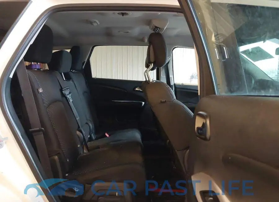3C4PDCBG2GT122869# 8