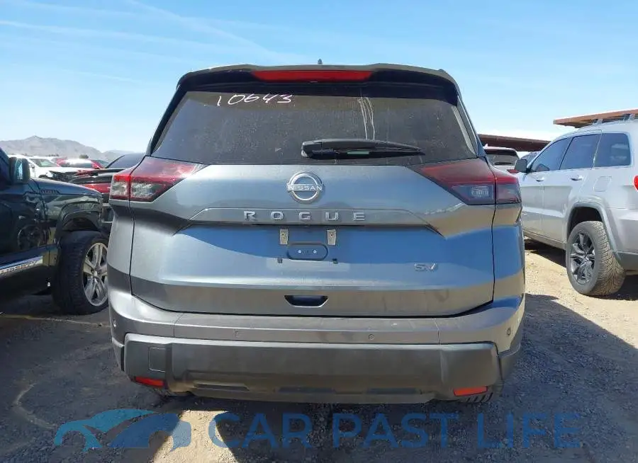 5N1BT3BA9RC671536# 17