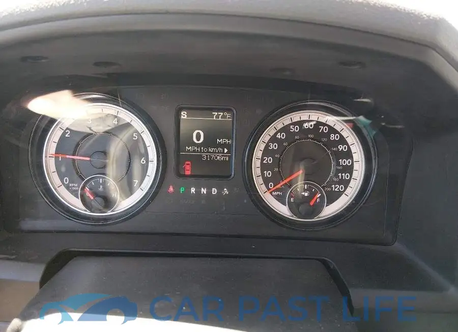 1C6RR6KG9KS520772# 7