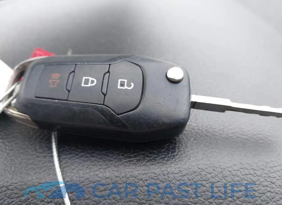 1FTMF1CB4LKE90101# 11