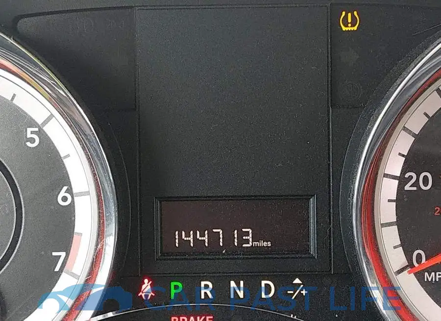2C4RDGBG0KR786390# 16