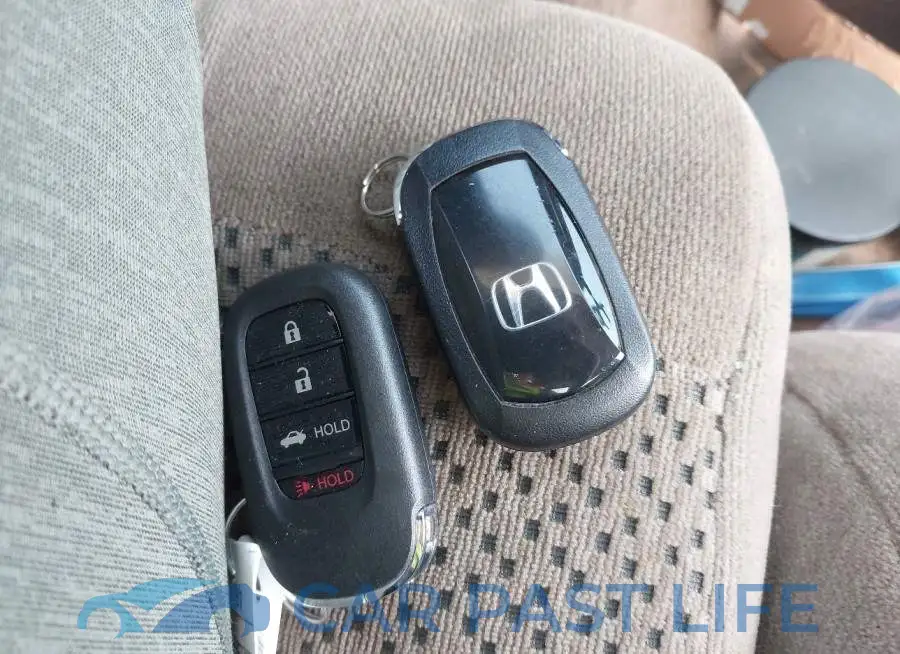 2HGFE1E5XNH471163# 11
