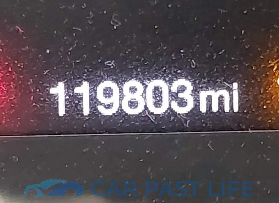 3C4NJCBBXHT658734# 16