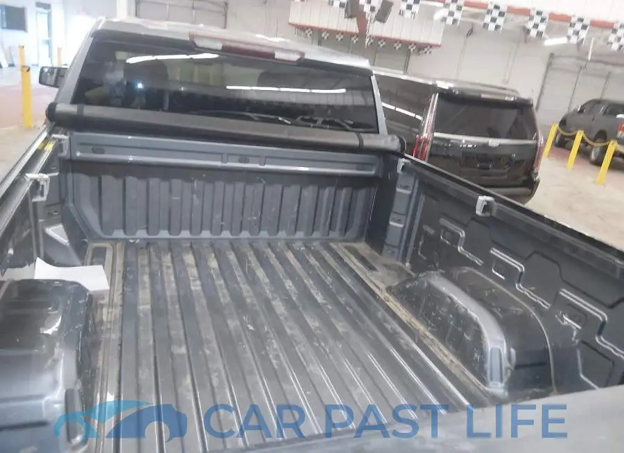 1GCPYBEK9LZ313402# 12