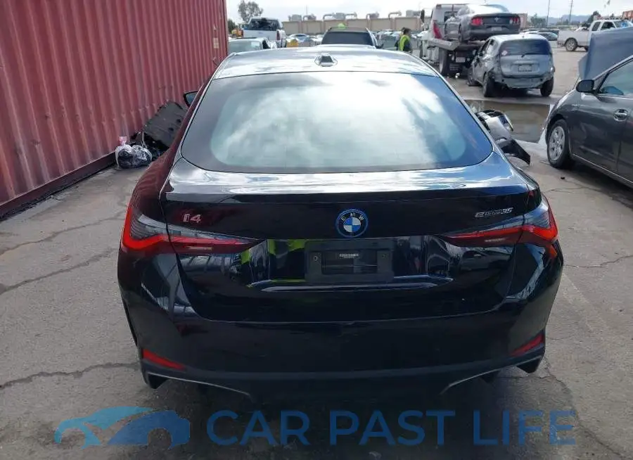 WBY43AW08PFP65808# 17