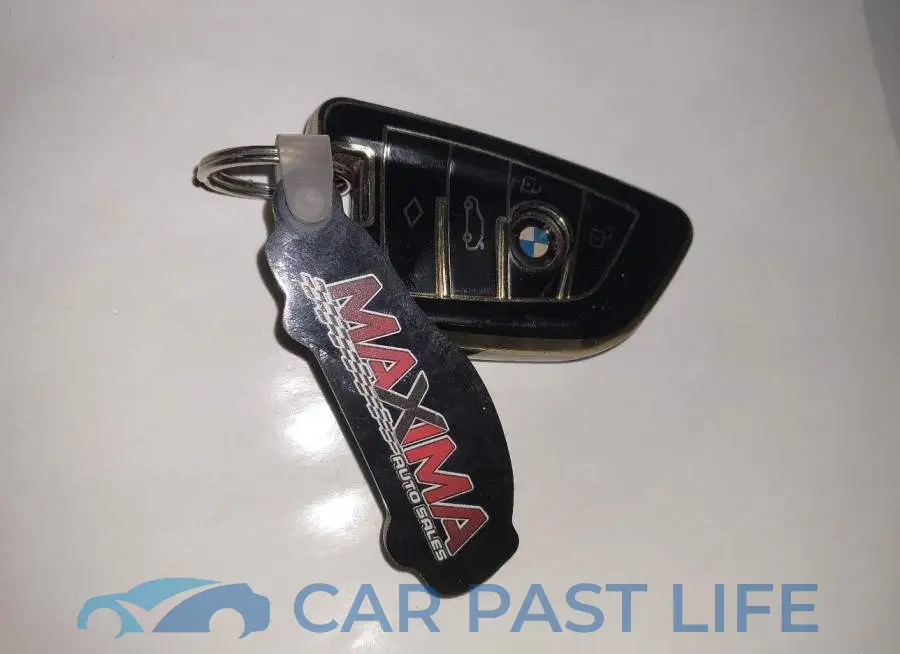 3MW5R7J0XM8B68921# 11