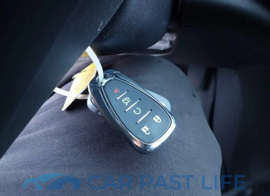 1G1ZG5ST5RF177492# 11