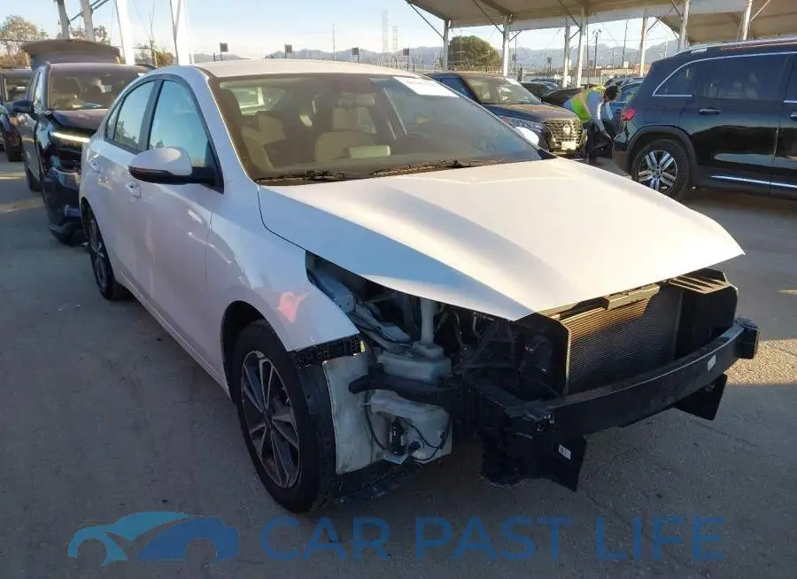 3KPF24AD0PE616988# 1