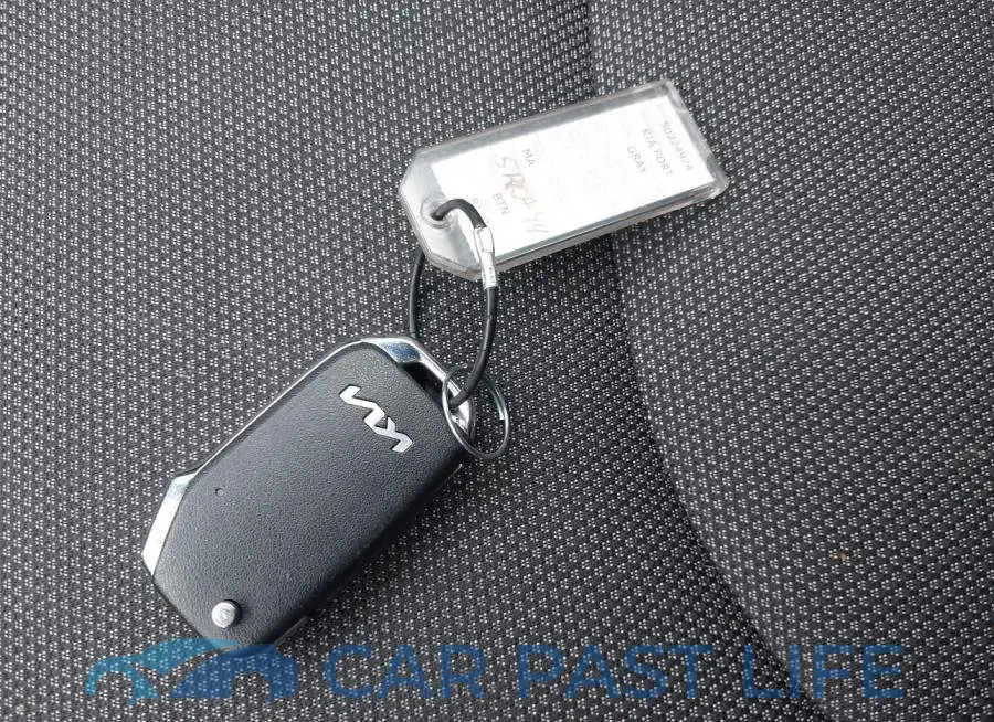 3KPF24AD4RE778996# 11