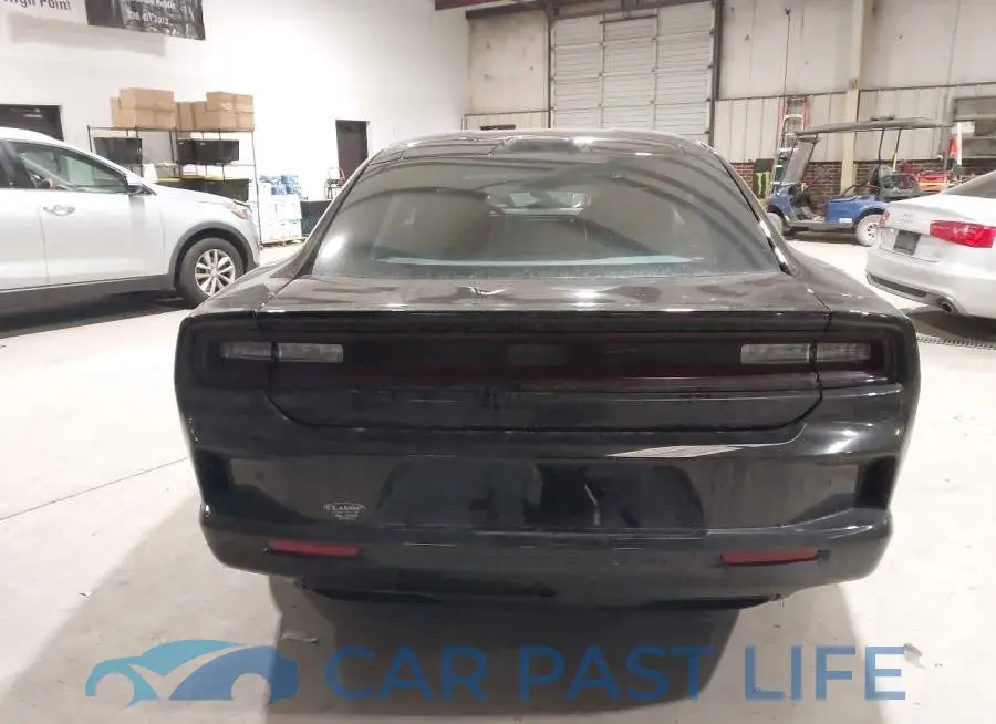 2C3CDBCK4SR537414# 16