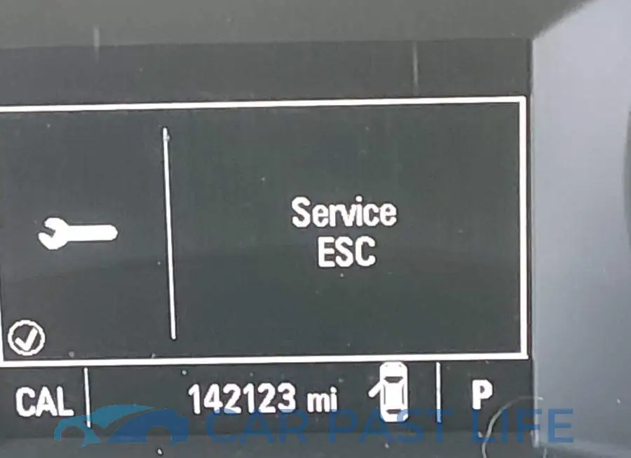 1G1ZD5ST6KF111712# 15