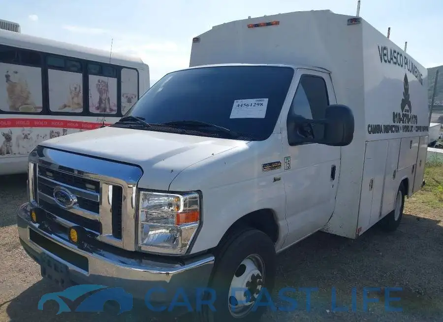 1FDWE3F64JDC36844# 2