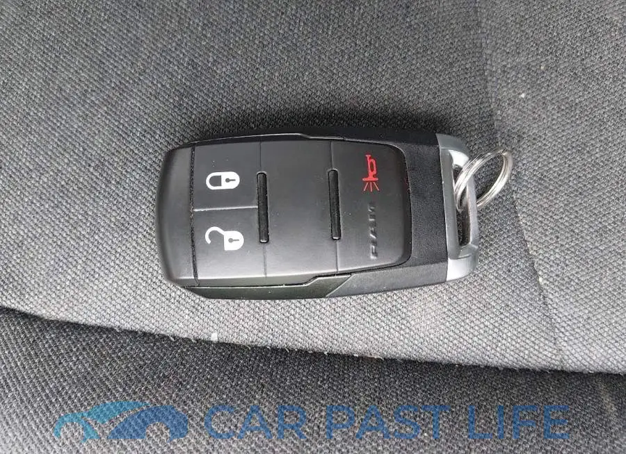 3C6UR5CL1PG603241# 11