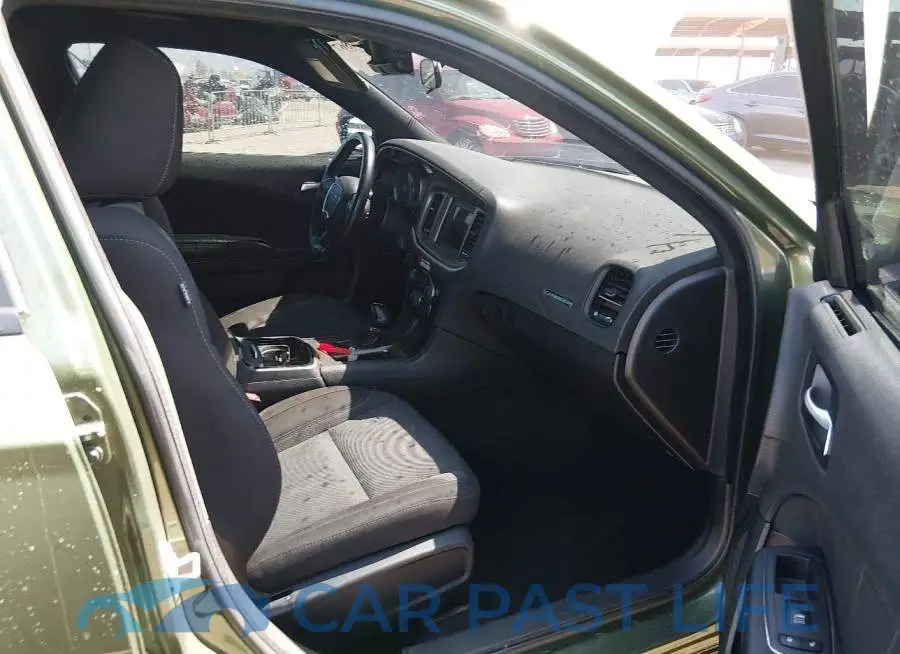 2C3CDXBGXNH261938# 5