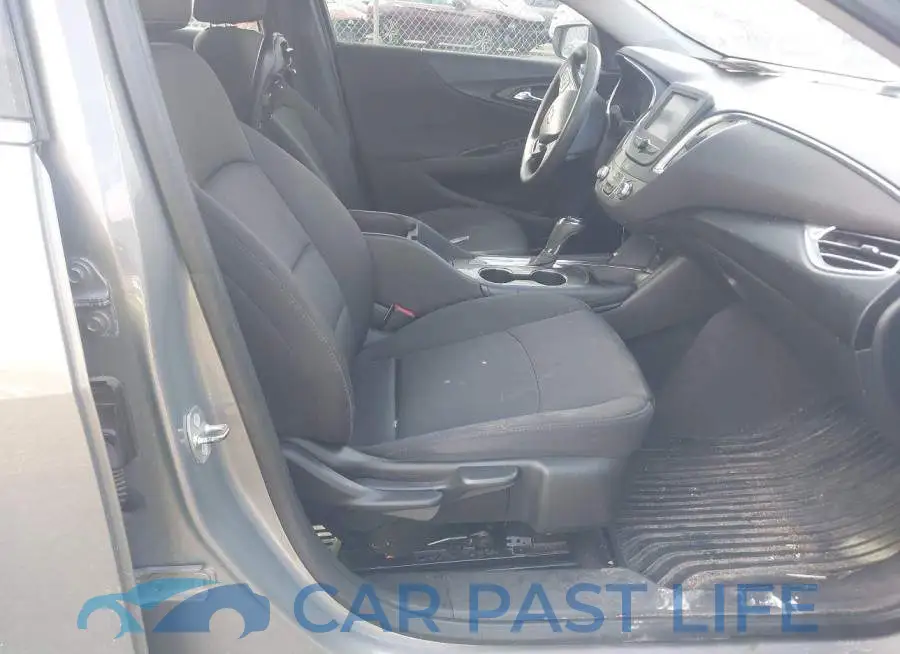 1G1ZD5ST1JF215443# 5
