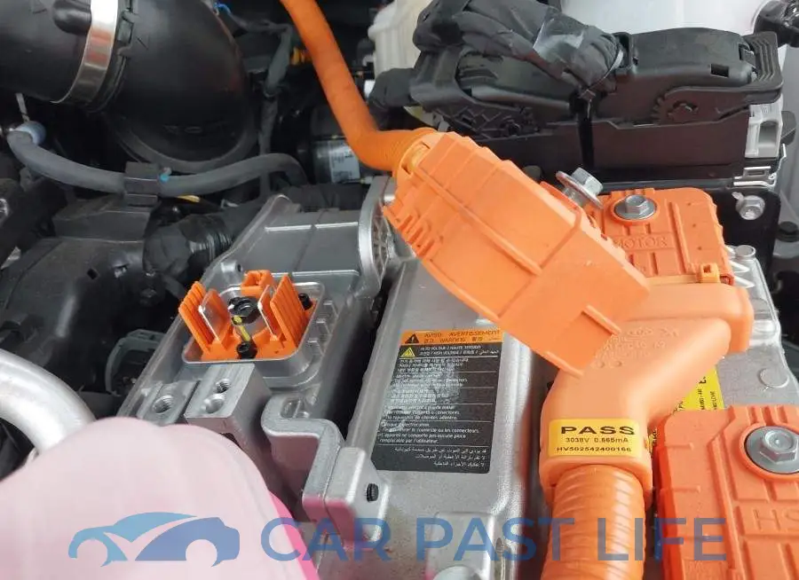 KM8JEDD16SU363166# 18