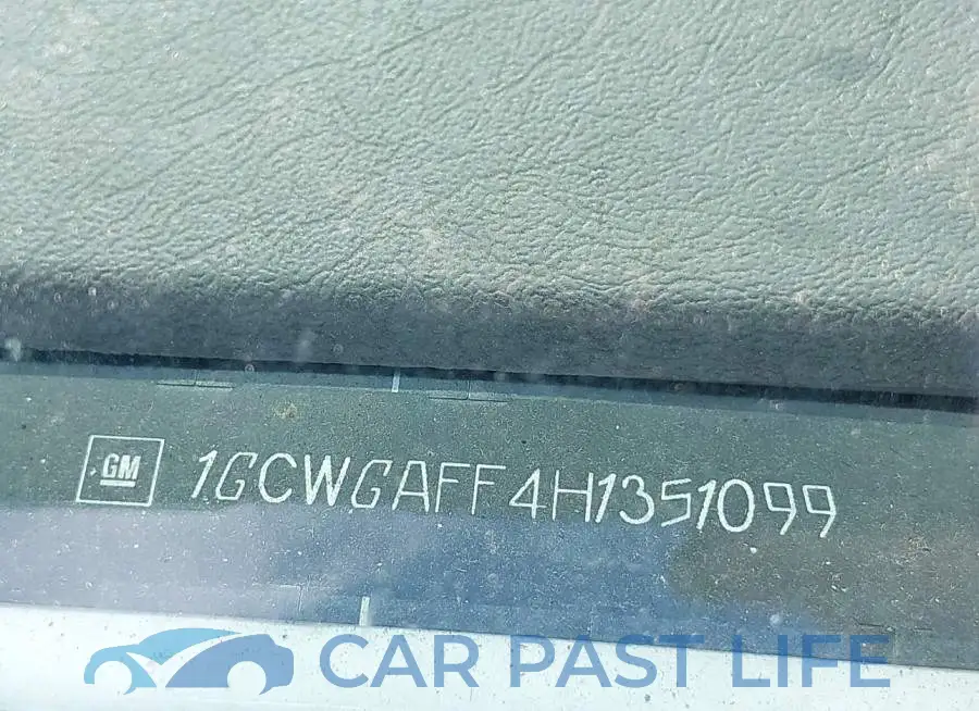 1GCWGAFF4H1351099# 8