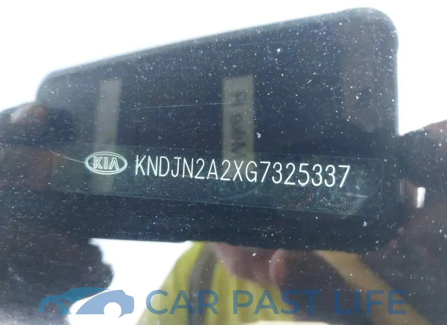 KNDJN2A2XG7325337# 9