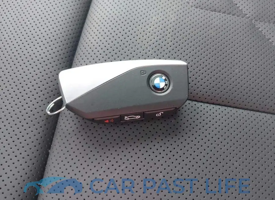 5UX53GP03T9174753# 11