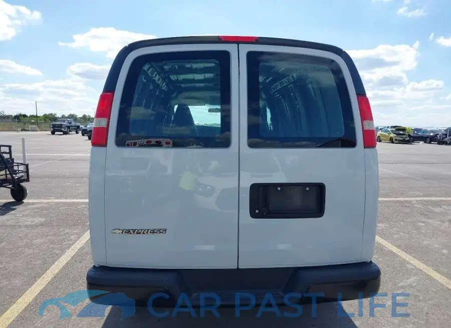 1GCWGAFG7J1315759# 17