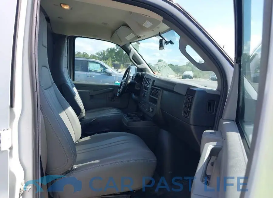 1GCWGAFG7J1315759# 5