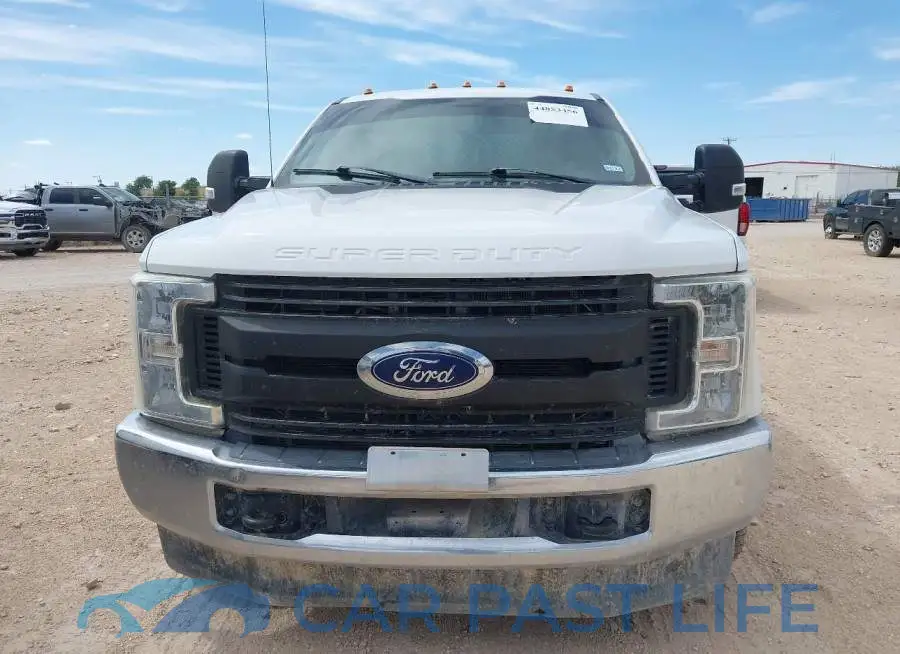 1FD8X3HT0KED67867# 11