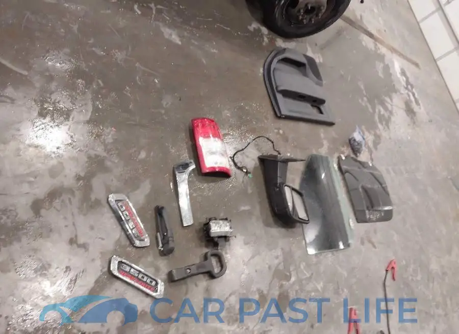3C63RRGL6PG501608# 15