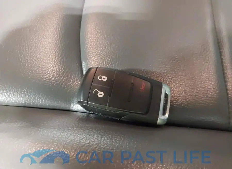 3C63RRGL6PG501608# 10