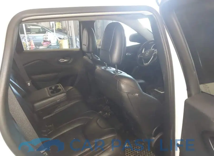 1C4PJMBS1GW163927# 8