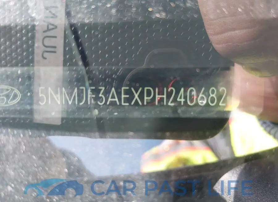 5NMJF3AEXPH240682# 9