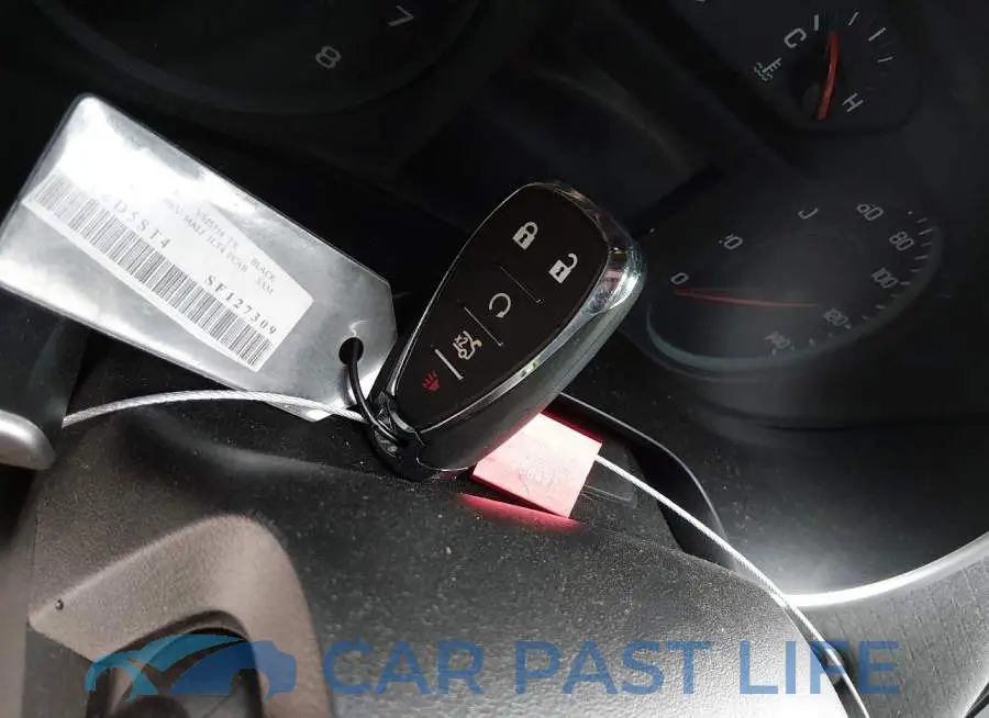1G1ZD5ST4SF127309# 11